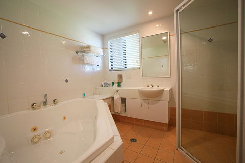 Macquarie Barracks Inn - Northern Rivers Accommodation 2