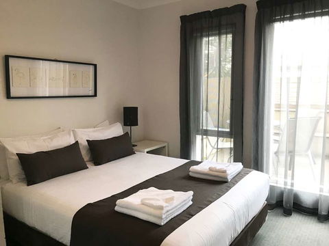 DressCircle Apts - Archer St - Northern Rivers Accommodation 1