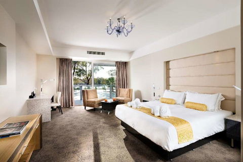 Swan River Hotel - Northern Rivers Accommodation 2
