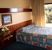 Village Family Motor Inn - Northern Rivers Accommodation