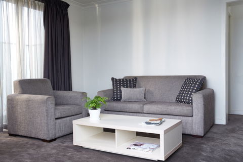 Cosmopolitan Hotel - Northern Rivers Accommodation 10