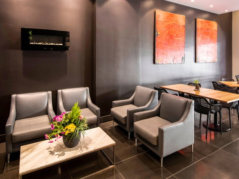 Hotel Ibis World Square - Northern Rivers Accommodation 2