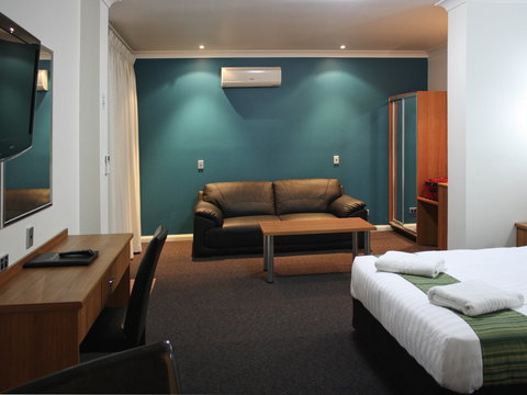 Ibis Styles Broken Hill - Northern Rivers Accommodation 0