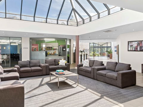 Ibis Styles Eagle Hawk Canberra Resort - Northern Rivers Accommodation 0