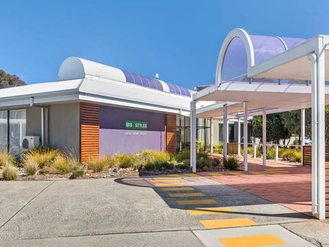 Ibis Styles Eagle Hawk Canberra Resort - Northern Rivers Accommodation 1