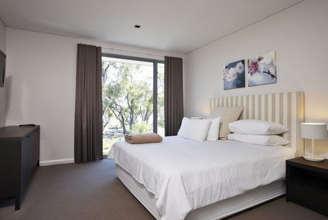 Aqua Resort - Northern Rivers Accommodation 1