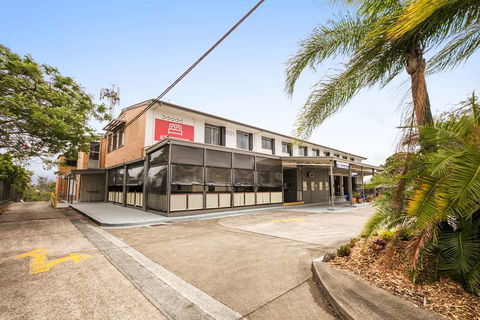 Camp Hill Hotel - Northern Rivers Accommodation 0