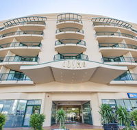 Central Cosmo Apartments - Northern Rivers Accommodation