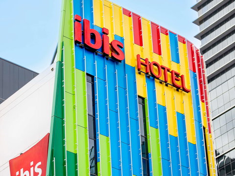 Ibis Sydney Barangaroo - Northern Rivers Accommodation 1