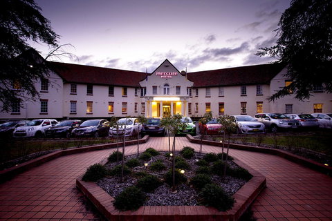Mercure Canberra - Northern Rivers Accommodation 23