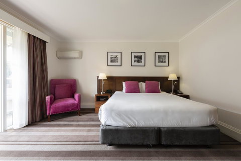Mercure Canberra - Northern Rivers Accommodation 14