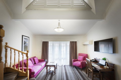 Mercure Canberra - Northern Rivers Accommodation 5