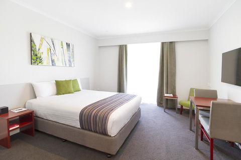 Abode Narrabundah - Northern Rivers Accommodation 6