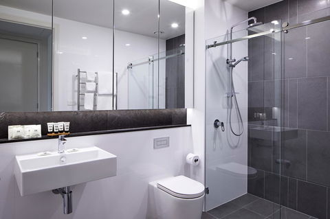 Knightsbridge Canberra - Northern Rivers Accommodation 10