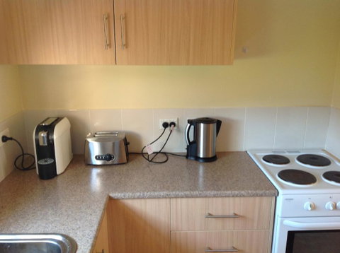 The Cook Cottage - Northern Rivers Accommodation 8