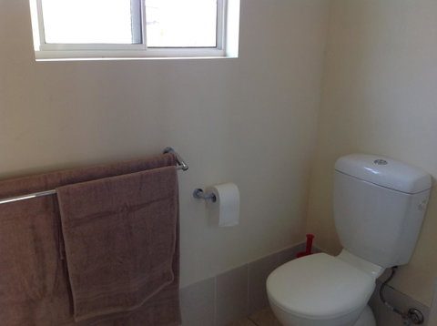 The Cook Cottage - Northern Rivers Accommodation 9