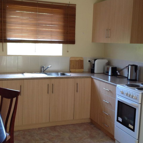 The Cook Cottage - Northern Rivers Accommodation 2