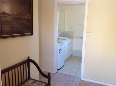 The Cook Cottage - Northern Rivers Accommodation 7