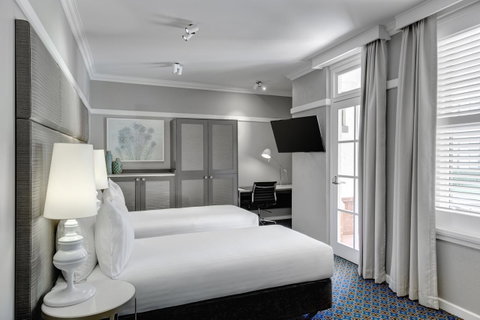 Hotel Kurrajong Canberra - Northern Rivers Accommodation 4