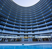 Accommodate Canberra - Manhattan on the Park - Northern Rivers Accommodation
