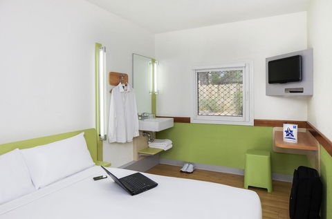 Ibis Budget Canberra - Northern Rivers Accommodation 14