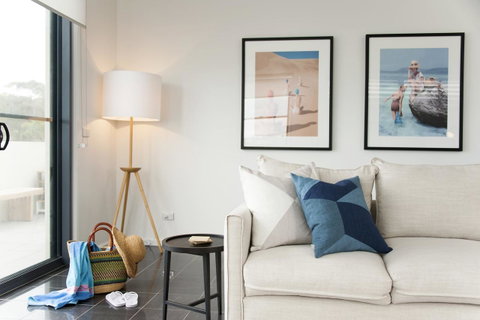 Mollymook Beachfront Penthouse 9 - Northern Rivers Accommodation 8