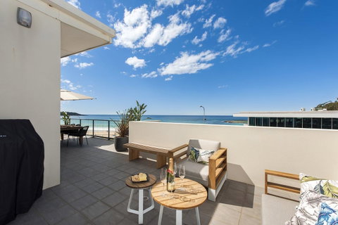 Mollymook Beachfront Penthouse 9 - Northern Rivers Accommodation 9
