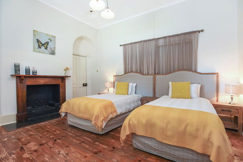 Wellington Courthouse - Northern Rivers Accommodation 29