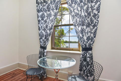 Wellington Courthouse - Northern Rivers Accommodation 14