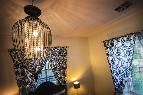 Wellington Courthouse - Northern Rivers Accommodation 5
