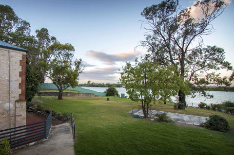 Wellington Courthouse - Northern Rivers Accommodation 24