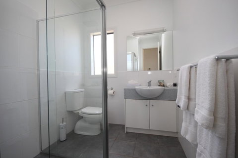 Wallaroo Marina Apartments - Northern Rivers Accommodation 29