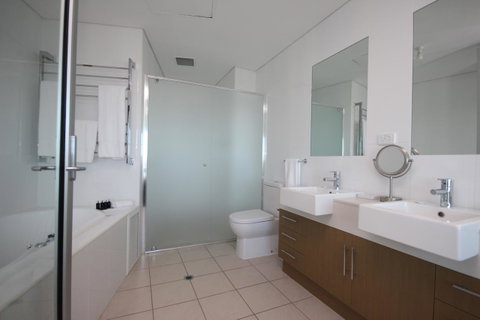 Wallaroo Marina Apartments - Northern Rivers Accommodation 13