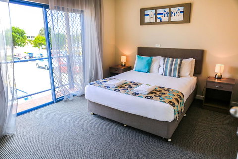 Marina Hotel - Northern Rivers Accommodation 30