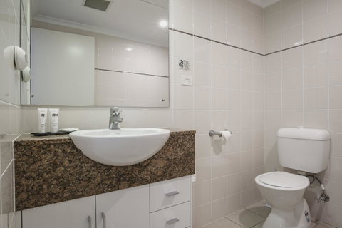 Marina Hotel - Northern Rivers Accommodation 13