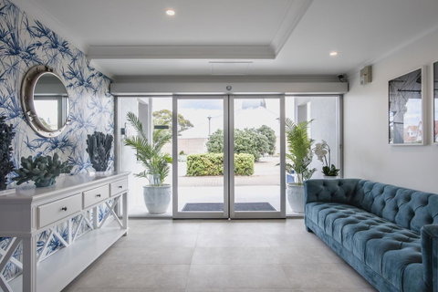 Marina Hotel - Northern Rivers Accommodation 18