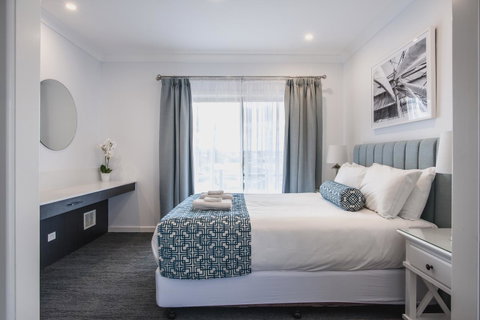 Marina Hotel - Northern Rivers Accommodation 7
