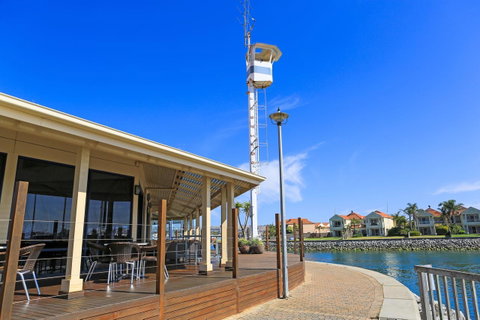 Marina Hotel - Northern Rivers Accommodation 36