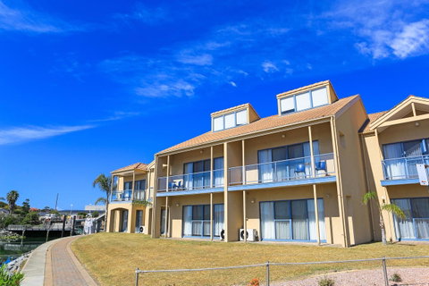 Marina Hotel - Northern Rivers Accommodation 28