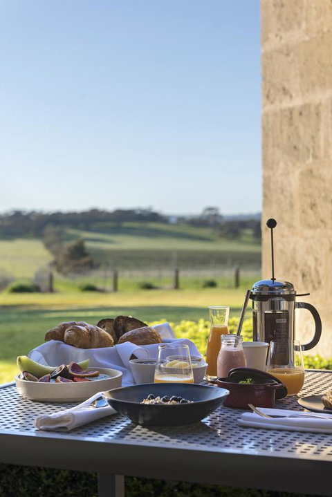 The Louise - Northern Rivers Accommodation 14