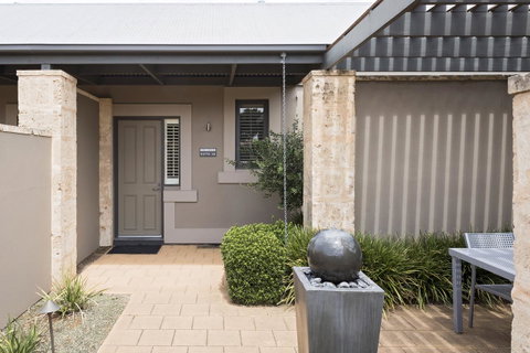The Louise - Northern Rivers Accommodation 15