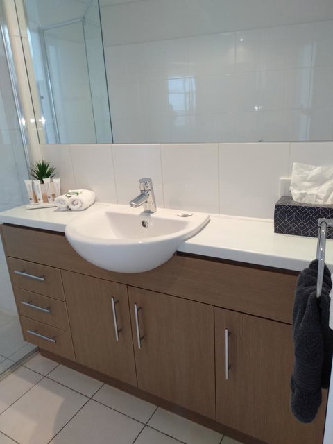 Wallaroo Marina Executive Apartments - Northern Rivers Accommodation 7