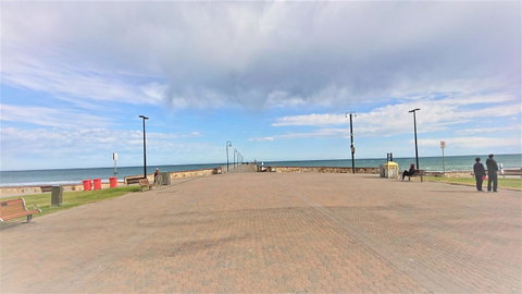 Hi 5 Glenelg Studio Apartment - Northern Rivers Accommodation 27