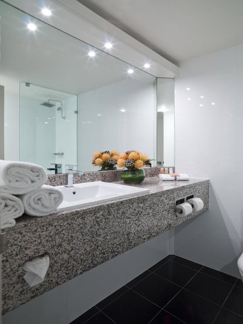 Hotel Grand Chancellor Adelaide - Northern Rivers Accommodation 30