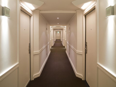Hotel Grand Chancellor Adelaide - Northern Rivers Accommodation 32