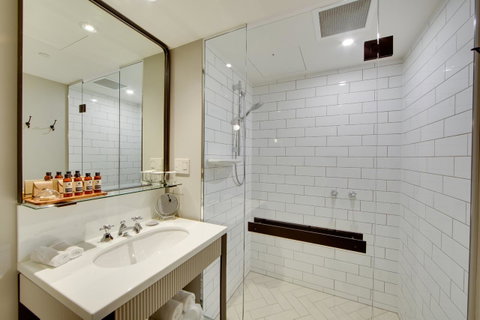 Mayfair Hotel - Northern Rivers Accommodation 7