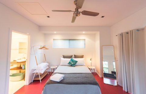 S T U D I O 22 Peaceful Retreat With Garden Views - Northern Rivers Accommodation 3