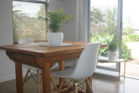 S T U D I O 22 Peaceful Retreat With Garden Views - Northern Rivers Accommodation 9