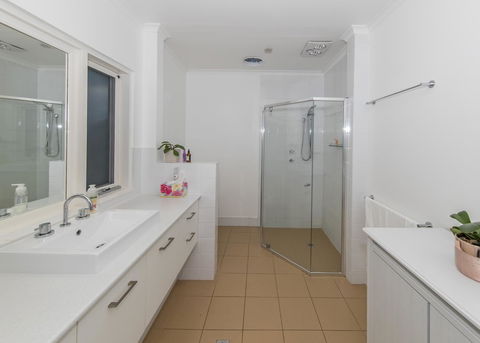 The Tudor House - Northern Rivers Accommodation 16