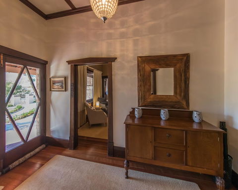 The Tudor House - Northern Rivers Accommodation 4